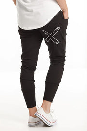 HOMELEE APARTMENT PANTS WINTER - BLACK W WHITE X OUTLINE - WILDROSE