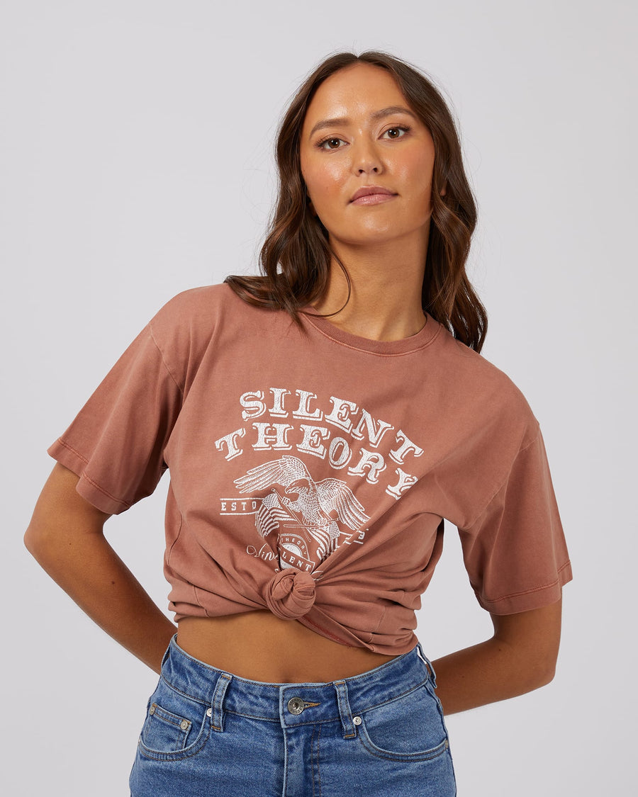 SILENT THEORY  PARADOX TIE TEE - TERRACOTTA - WILDROSE