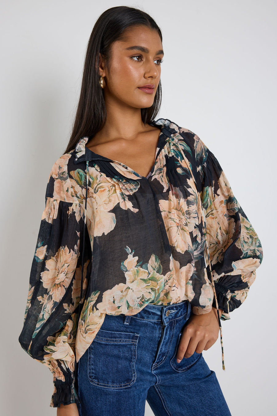 IVY + JACK REFINED NAVY PEACH FLORAL LS PINTUCK TOP - WILDROSE
