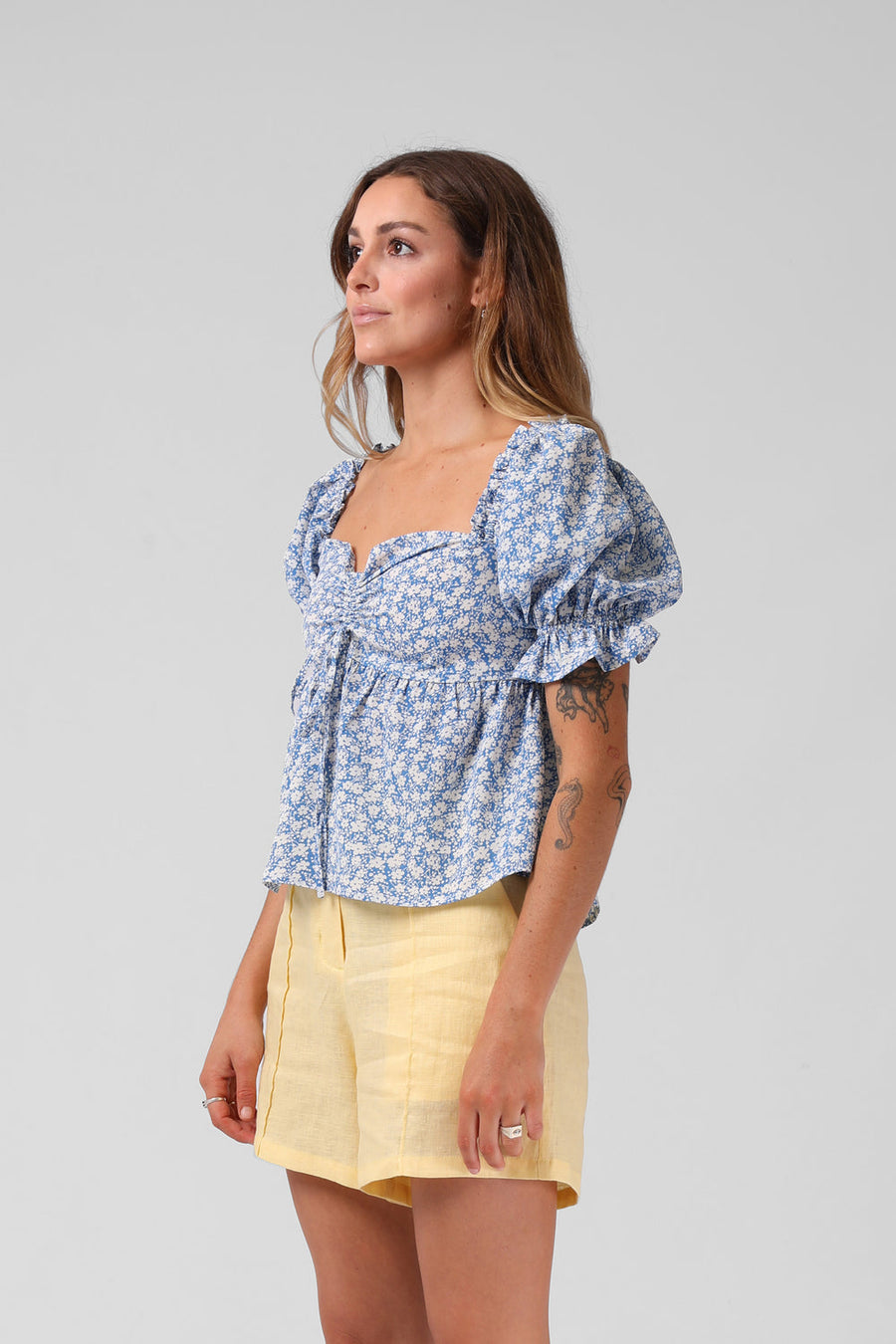 RPM DAISY TOP - BLUE FLORAL - WILD ROSE