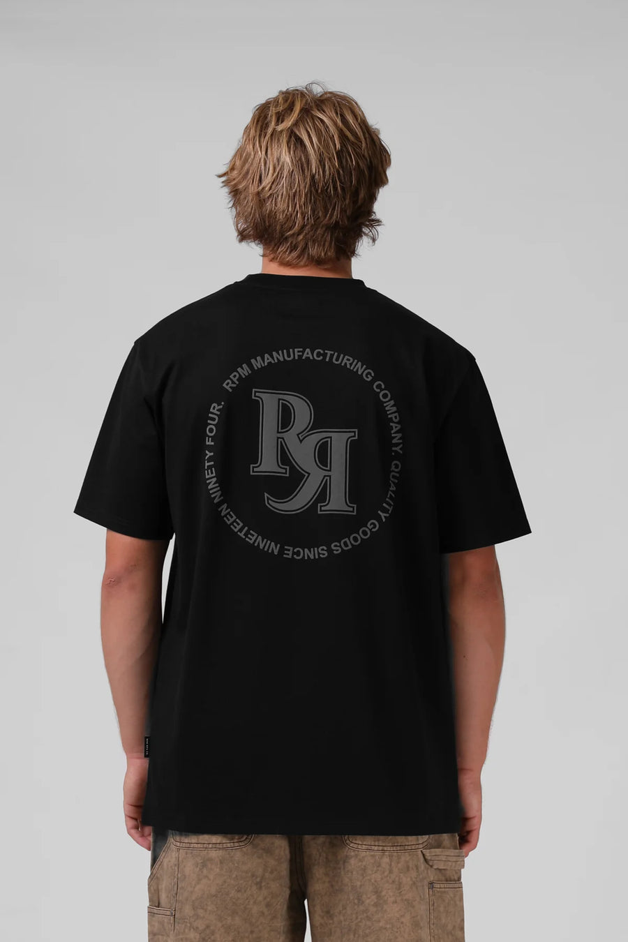 RPM CIRCLE PUFF TEE - BLACK - WILDROSE