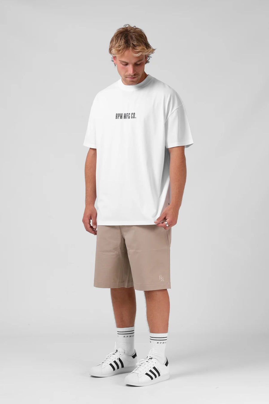 RPM EMB TEE - WHITE - WILDROSE