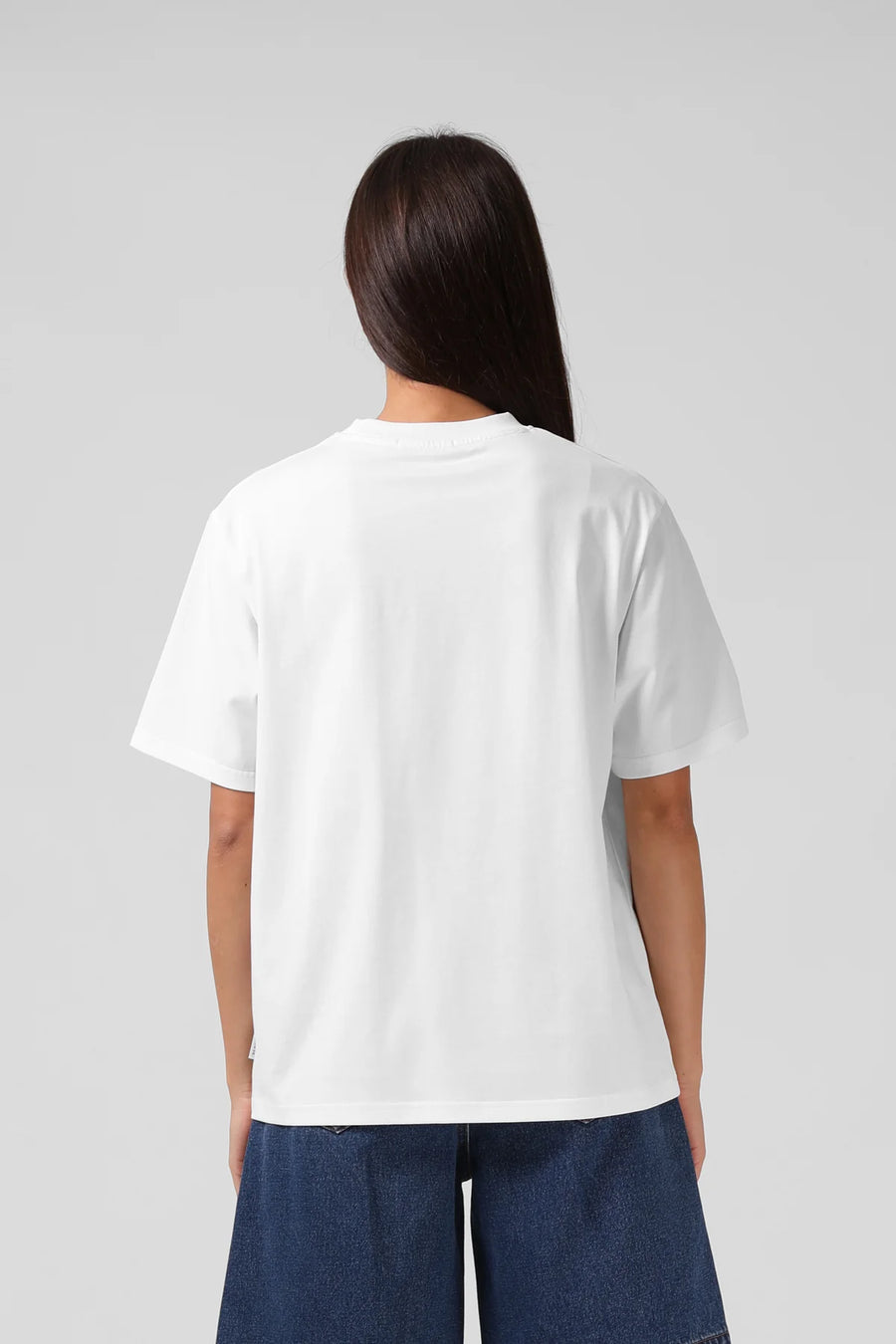 RPM EMB TEE WOMENS - WHITE - WILDROSE