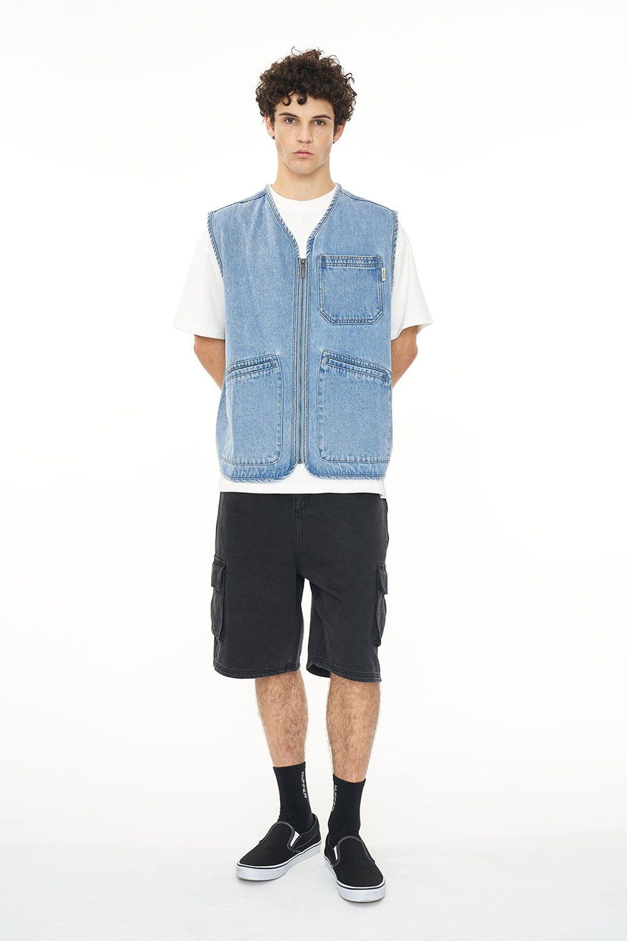 HUFFER DENIM PACK VEST/EXILE - MID WASH - WILDROSE