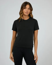 ALL ABOUT EVE LUXE ACTIVE TEE - BLACK - WILDROSE