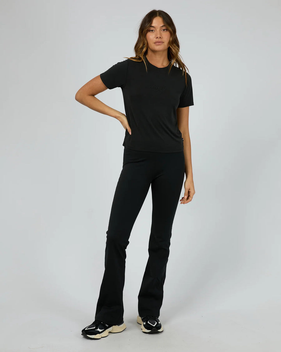 ALL ABOUT EVE LUXE ACTIVE TEE - BLACK - WILDROSE