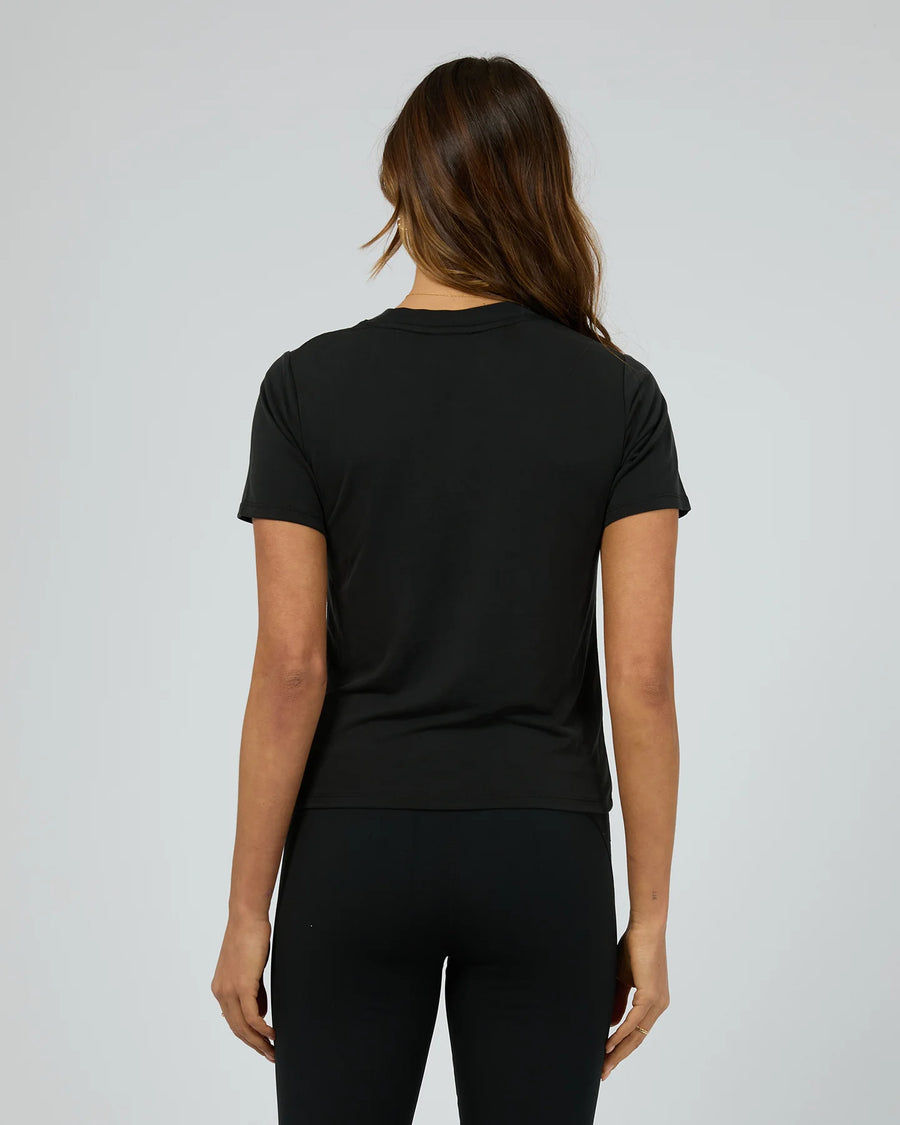 ALL ABOUT EVE LUXE ACTIVE TEE - BLACK - WILDROSE