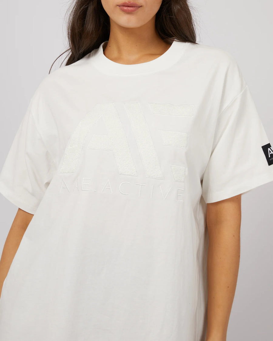 ALL ABOUT EVE BASE ACTIVE TEE - VINTAGE WHITE - WILDROSE