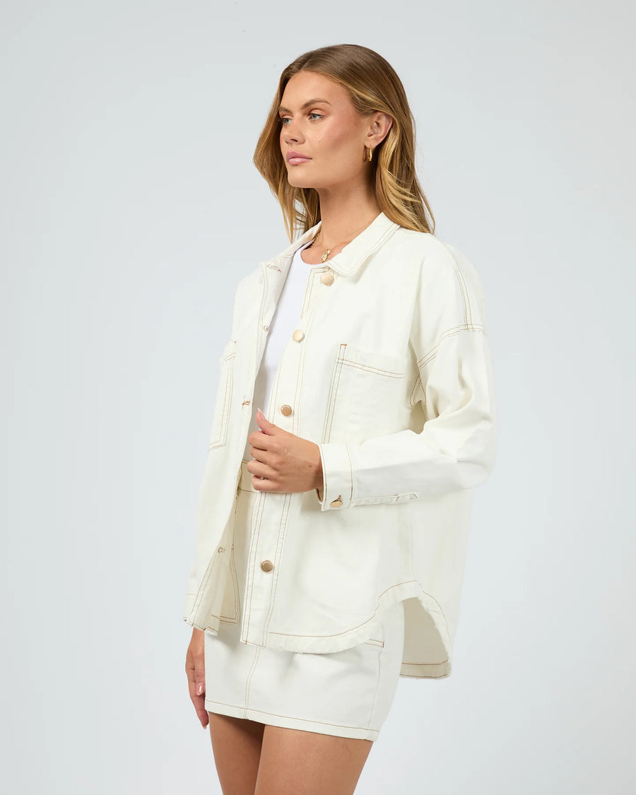 ALL ABOUT EVE COCO DENIM SHACKET - VINTAGE WHITE - WILDROSE