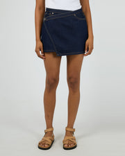 ALL ABOUT EVE LENNI MINI SKORT - WILDROSE