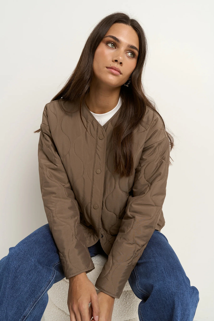 STORIES TO BE TOLD APEX MOCHA COLLARLESS PUFFER JACKET - WILDROSE
