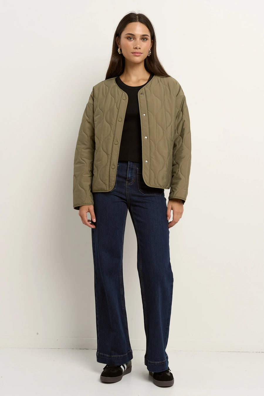 STORIES TO BE TOLD APEX OLIVE COLLARLESS PUFFER JACKET - WILDROSE