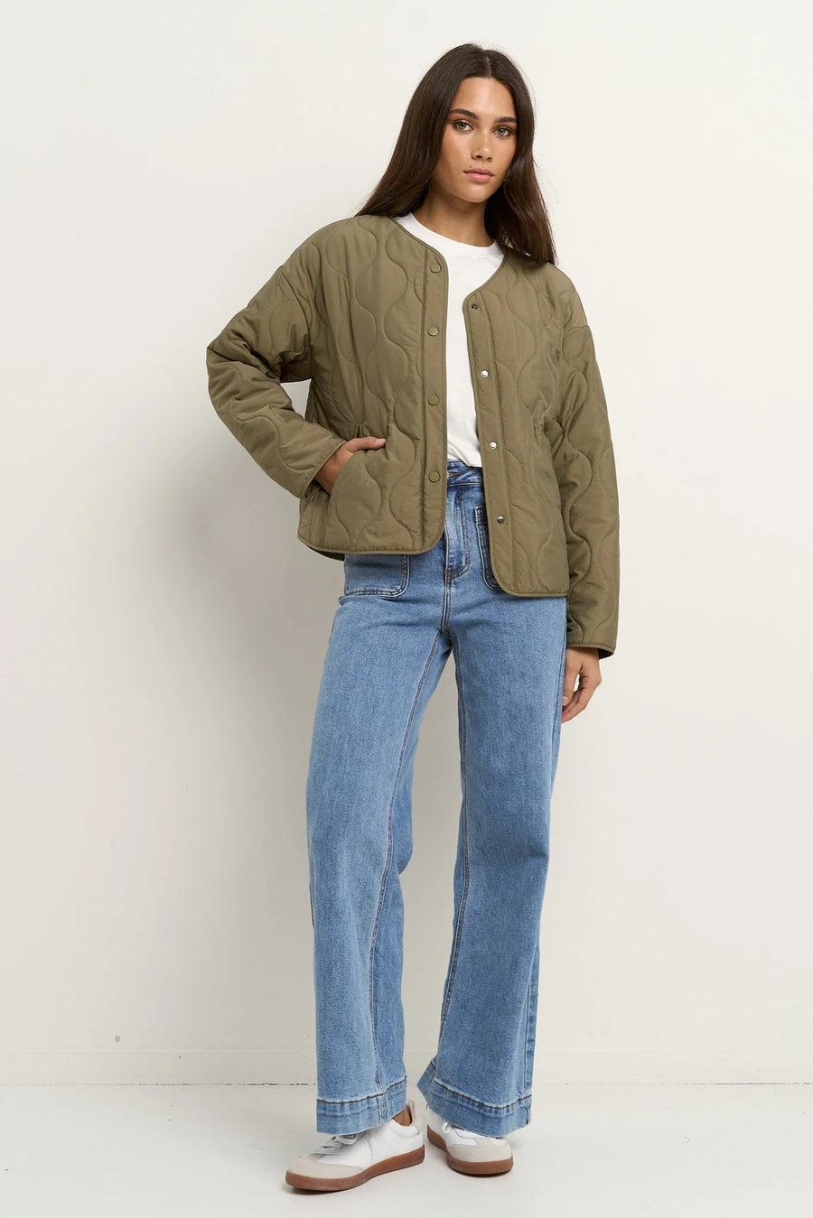 STORIES TO BE TOLD APEX OLIVE COLLARLESS PUFFER JACKET - WILDROSE