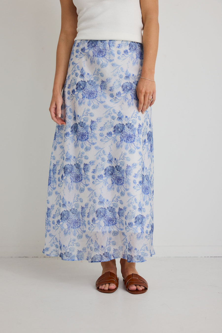 IVY & JACK HAVEN BLUE FLORAL BIAS CUT FLOATY MAXI SKIRT - WILDROSE