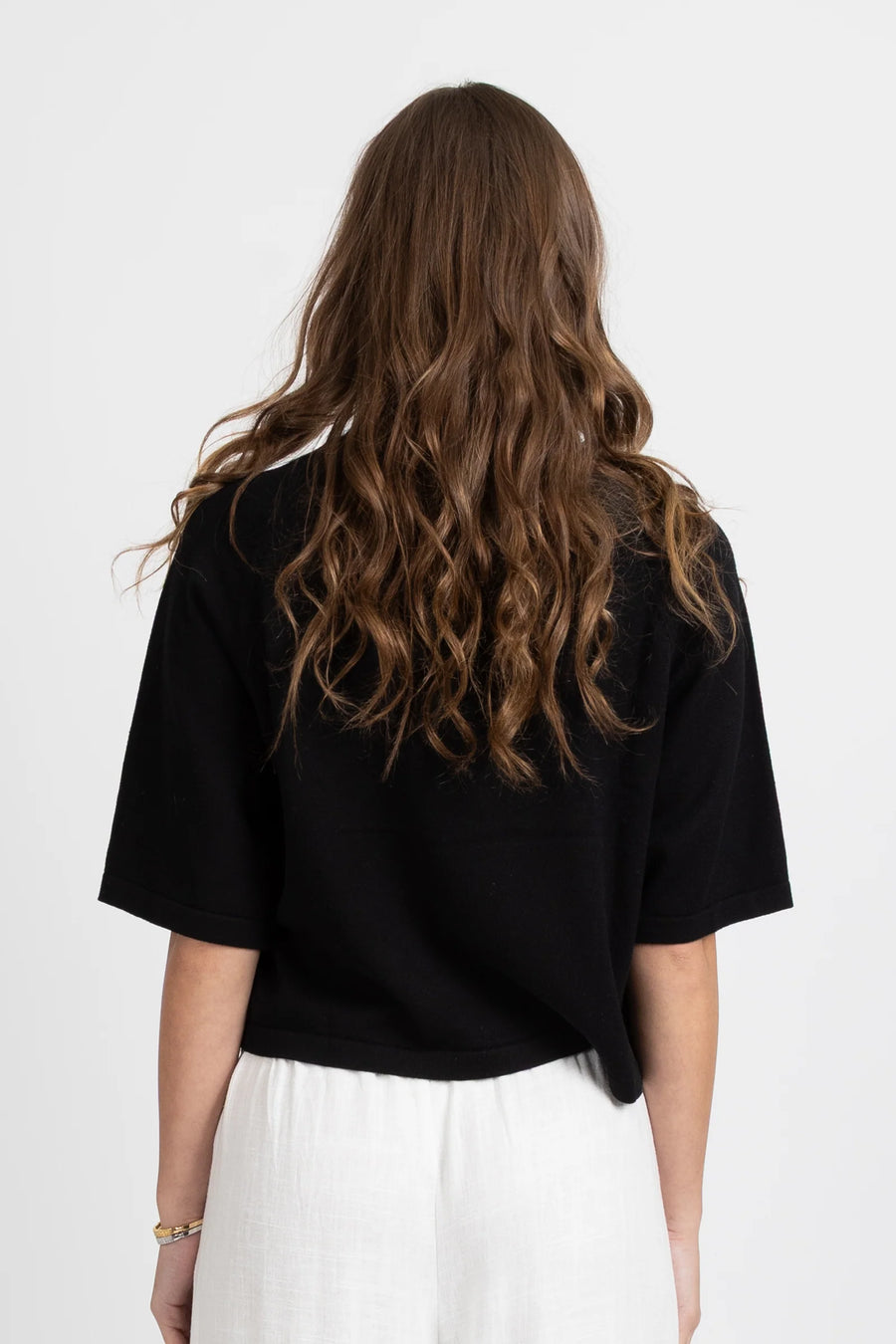 FEDERATION BADGE KNIT TOP - BLACK - WILDROSE