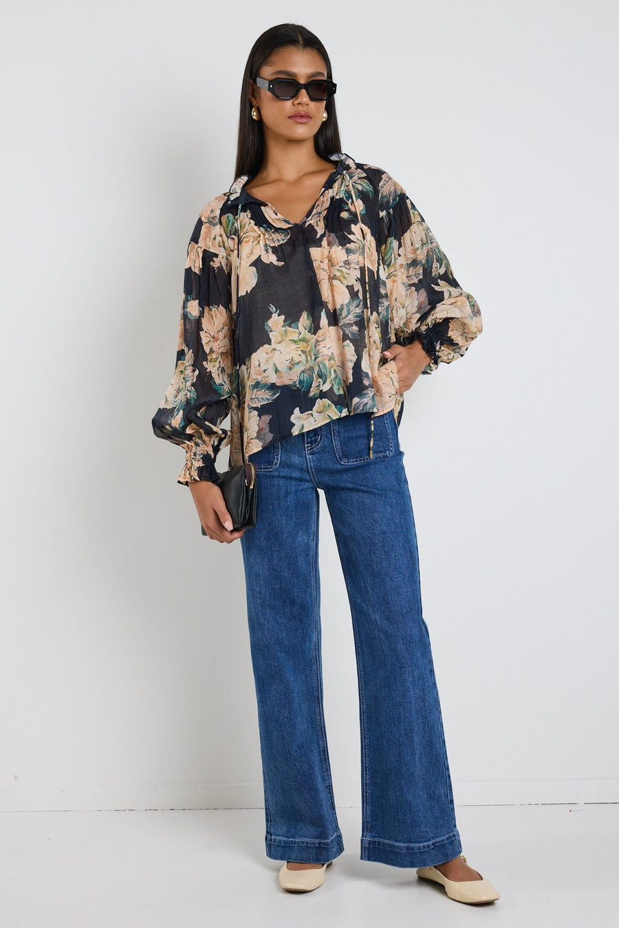 IVY + JACK REFINED NAVY PEACH FLORAL LS PINTUCK TOP - WILDROSE