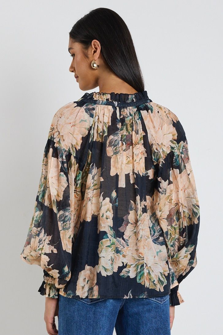 IVY + JACK REFINED NAVY PEACH FLORAL LS PINTUCK TOP - WILDROSE