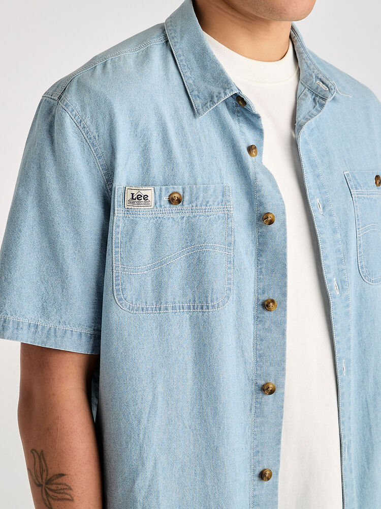 LEE WORKER S/S SHIRT - WASHED CHAMBRAY - WILDROSE