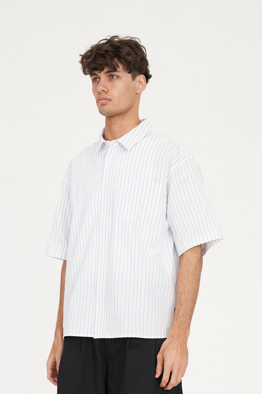 HUFFER SS OXFORD SHIRT - Y2K BLUE - WILDROSE