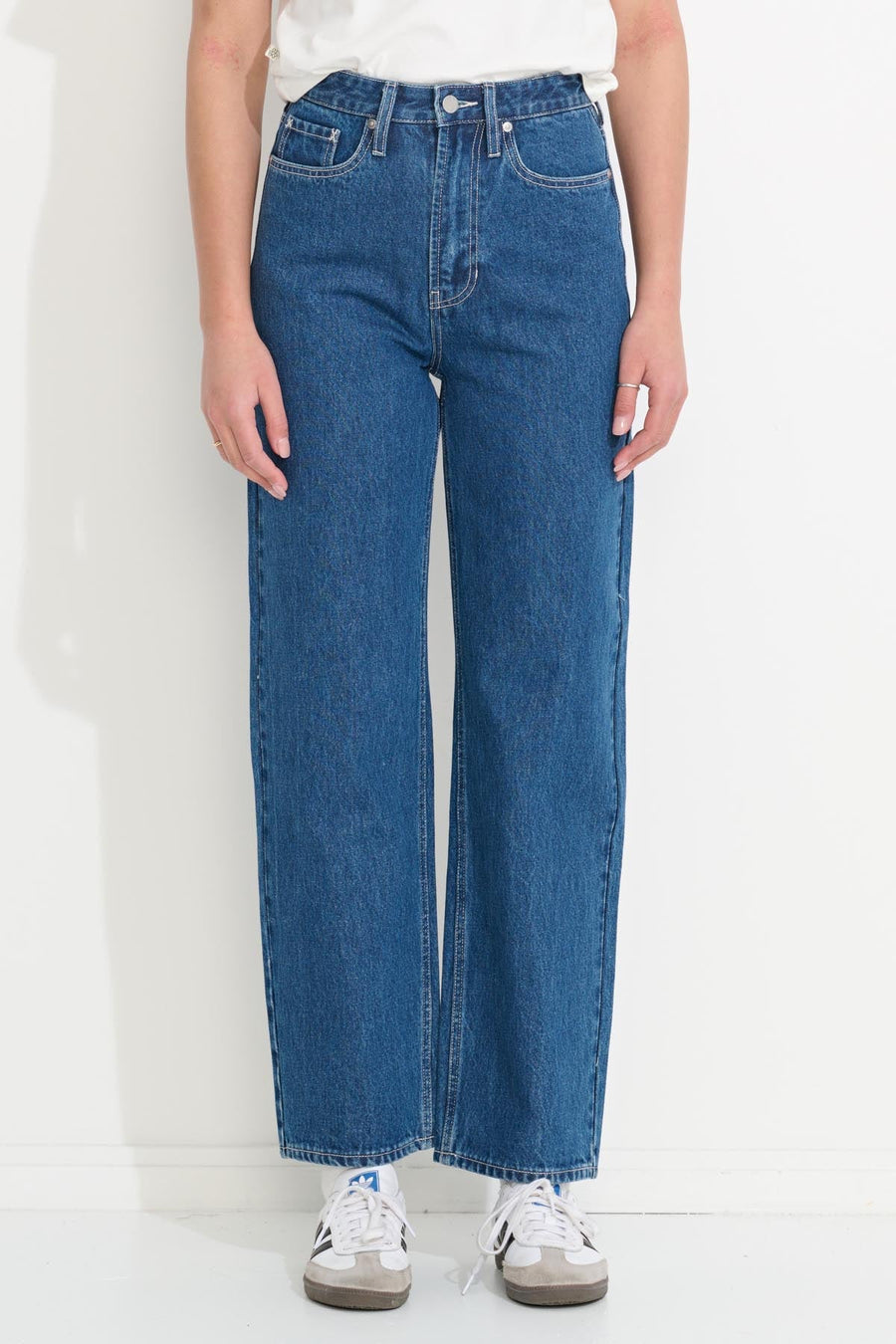 MISFIT WOMENS MAKERS STRAIGHT JEAN - INDIGO - WILDROSE