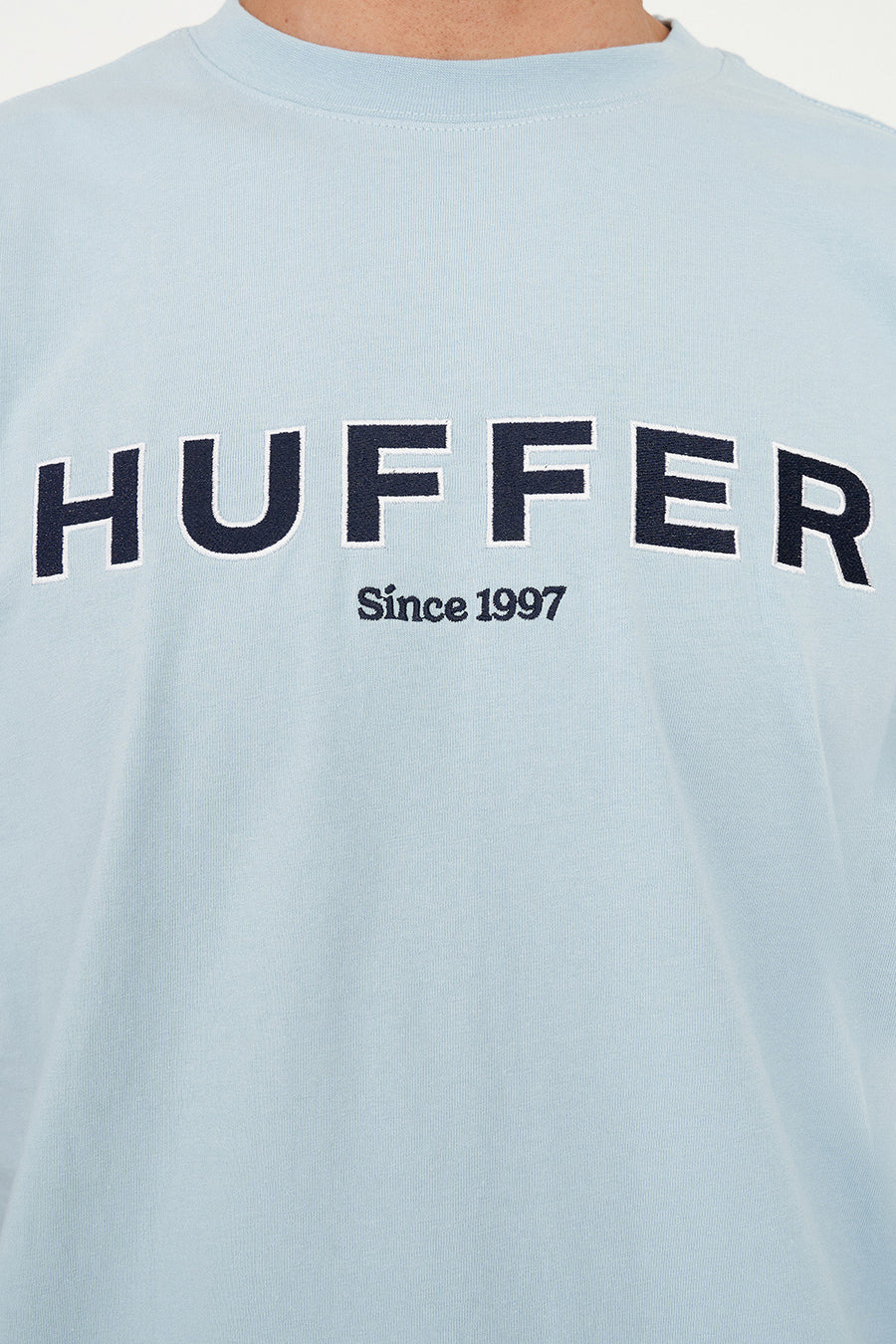 HUFFER MENS SUP TEE 190/TRIBUTE - Y2K BLUE - WILDROSE