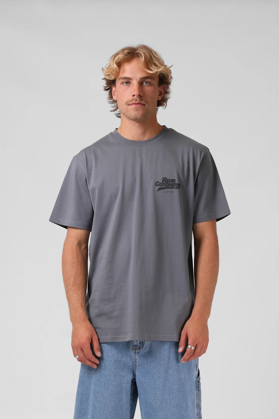 RPM COMPANY TEE - STEEL GREY - WILDROSE