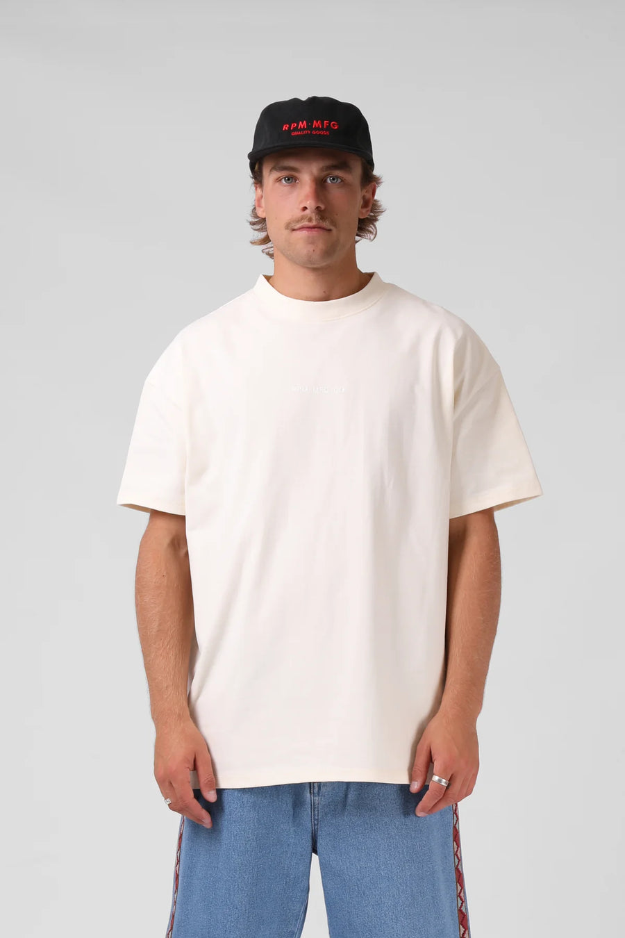 RPM SANDED OS TEE - OFF WHITE - WILDROSE