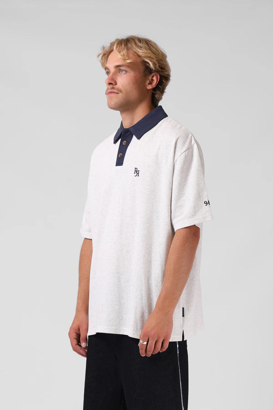 RPM PRO POLO - WHITE MARL/NAVY - WILDROSE