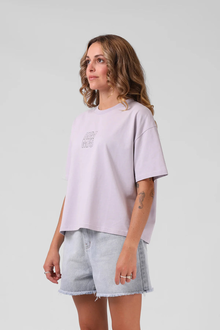 RPM SQUARE TEE - FADED LILAC - WILDROSE