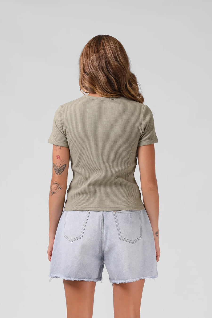 RPM HEART RIBBED TEE - LIGHT OLIVE - WILDROSE