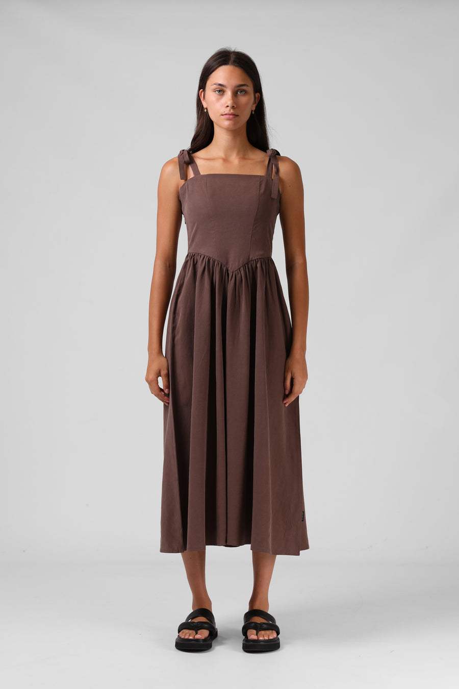 RPM SOFIA MIDI DRESS - CHOCOLATE - WILDROSE
