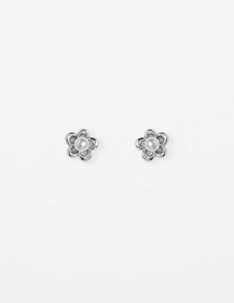 STELLA + GEMMA EARRING SILVER PEARL DAISY - WILDROSE