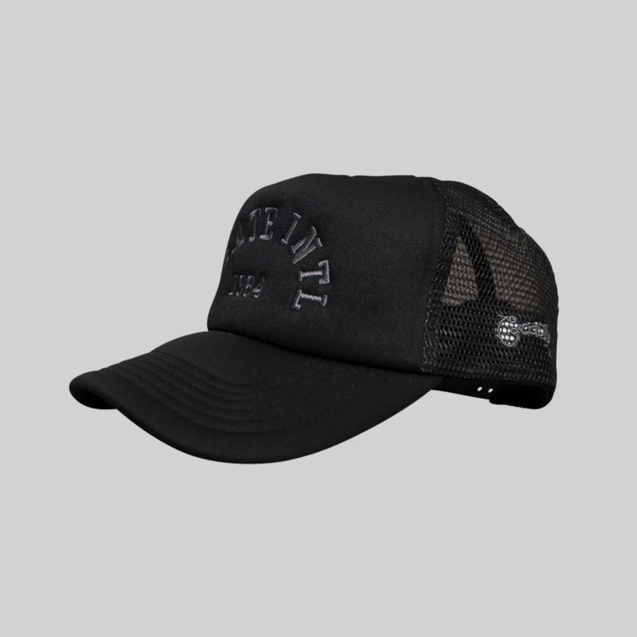 CRATE UNISEX VARSITY TRUCKER CAP - BLACK - WILDROSE