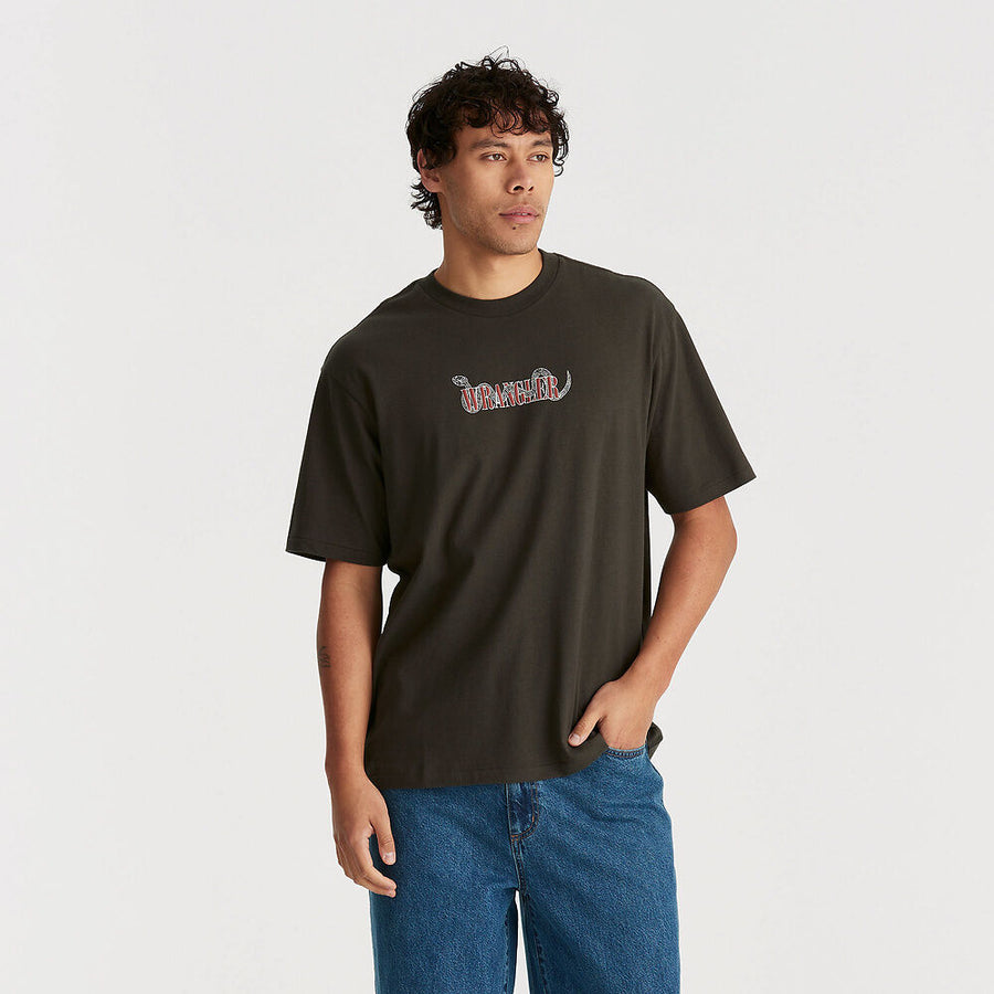 WRANGLER SNAKE CHARMER SLACKER  T SHIRT - DARK SLATE - WILDROSE