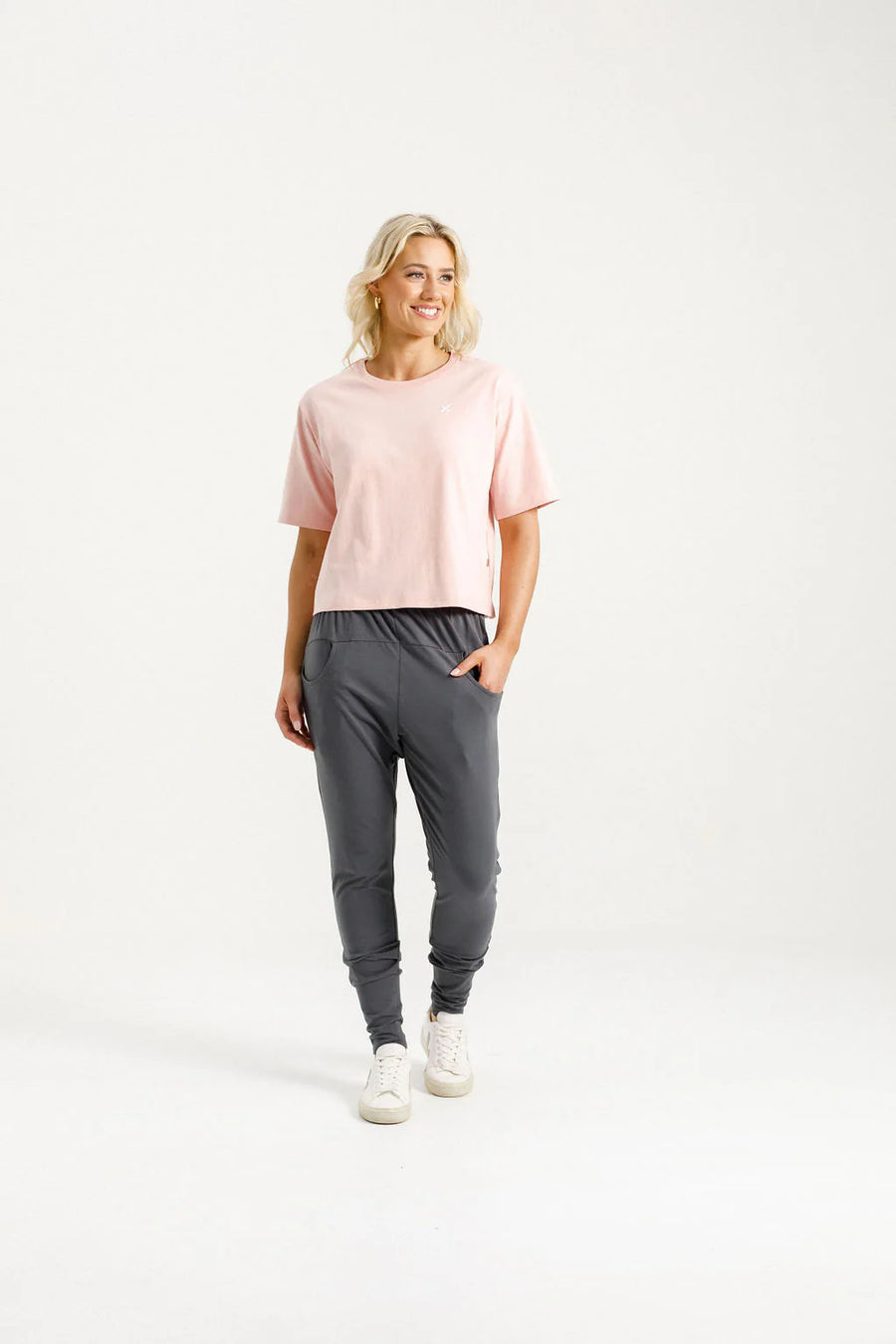 HOMELEE APARTMENT PANTS - GRAPHITE WITH BLOSSOM - WILDROSE