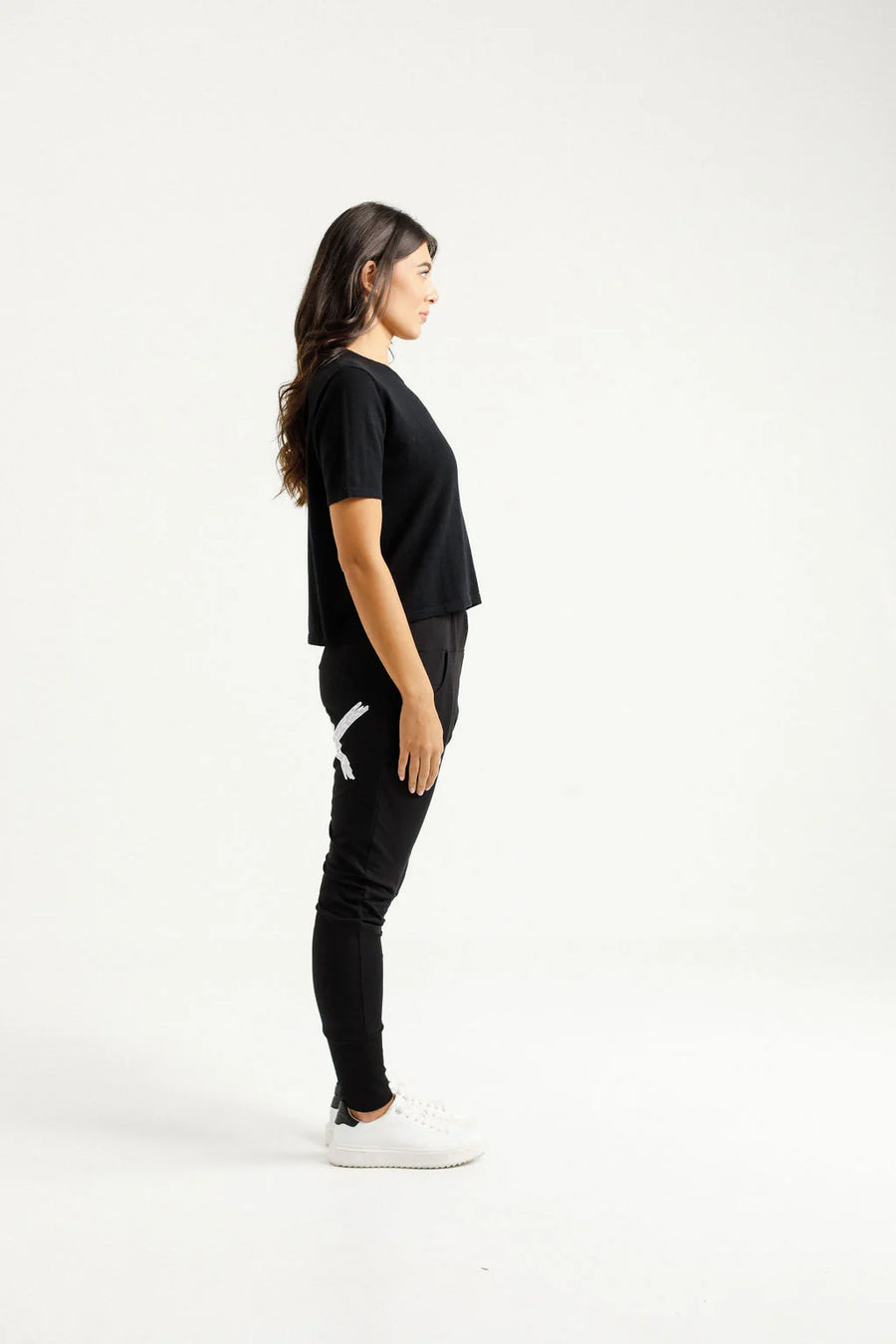 HOME-LEE APARTMENT PANTS WINTER - BLACK WITH LILAC DAMASK X - WILDROSE