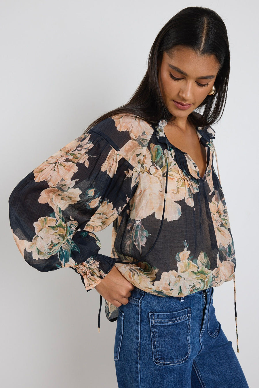 IVY + JACK REFINED NAVY PEACH FLORAL LS PINTUCK TOP - WILDROSE