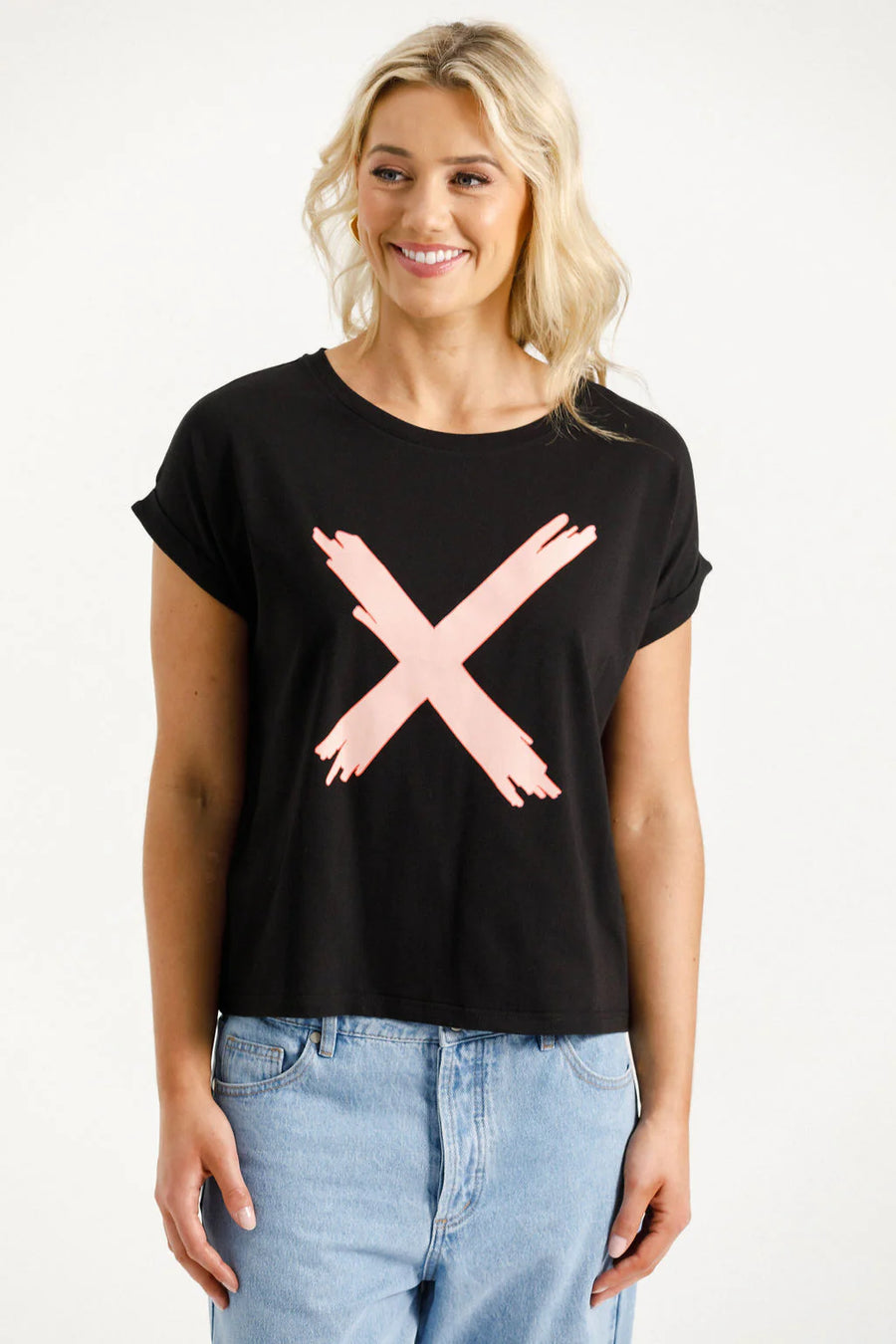 HOMELEE JACKIE TEE - BLACK WITH BLOSSOM BERRY - WILDROSE