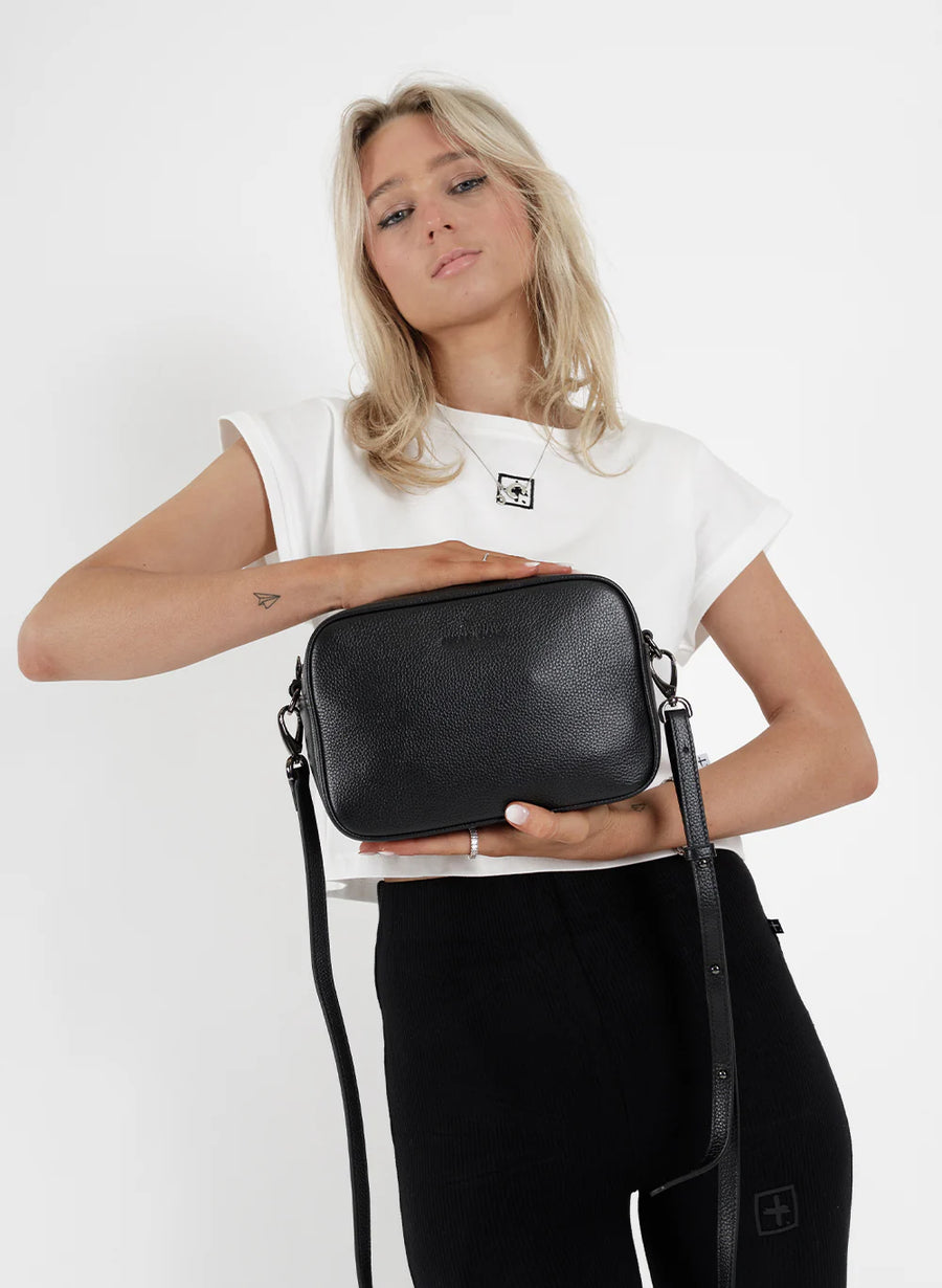 FEDERATION THE ALL TIMES BAG - BLACK/GUNMETAL - WILDROSE