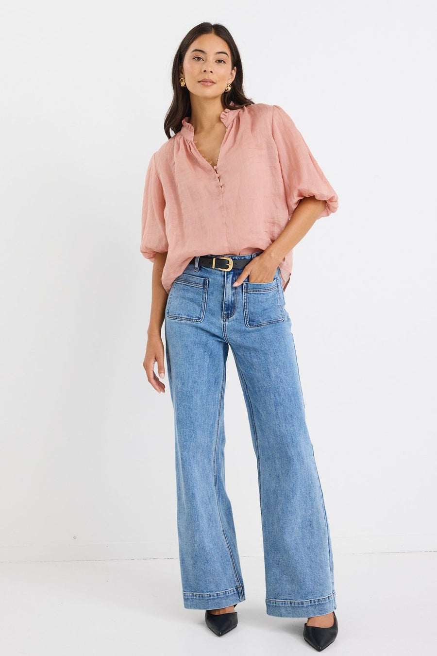 IVY + JACK CLOSURE BLUSH RAMIE HIGH NECK BUTTONED SS TOP - BLUSH - WILDROSE