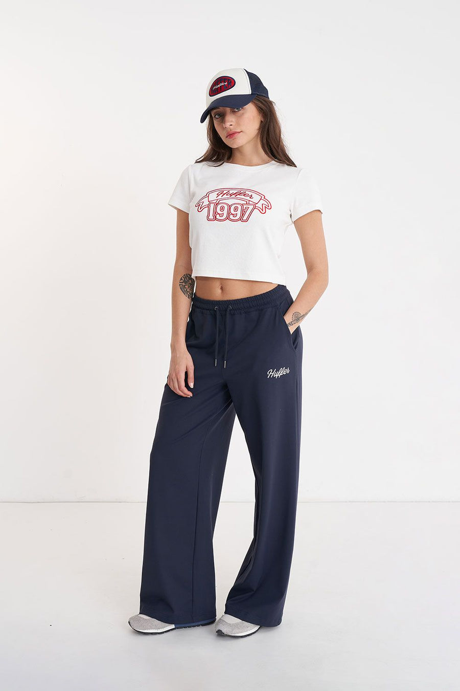 HUFFER WMNS STRAIGHT LEG TRACKPANT MIDNIGHT - WILDROSE