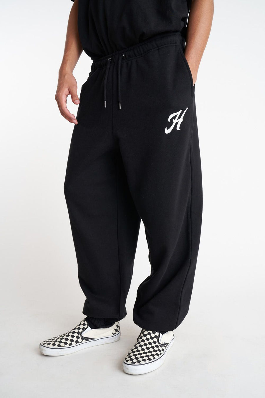 HUFFER BLOCK TRACKPANT 350MONO - BLACK - WILDROSE