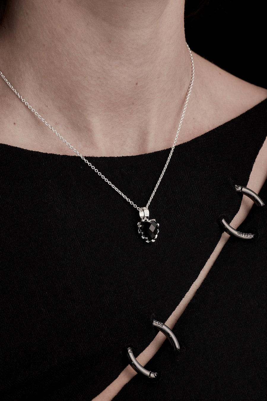 STOLEN GIRLFRIENDS CLUB LOVE CLAW NECKLACE - ONYX