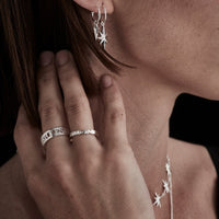 STOLEN GIRLFRIENDS INFINITY SERIF BAND