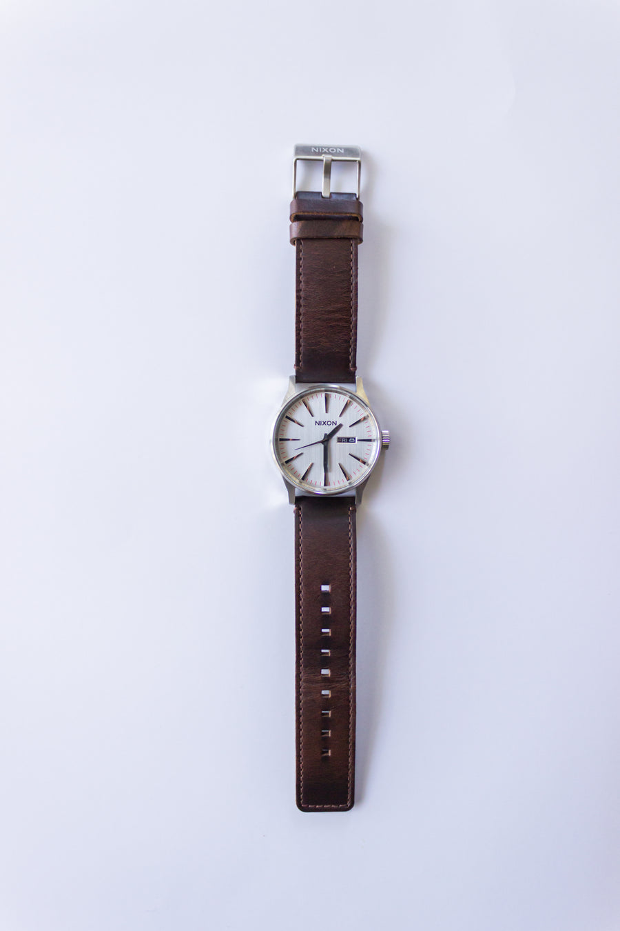 NIXON SENTRY LEATHER WATCH - SILVER/ BROWN
